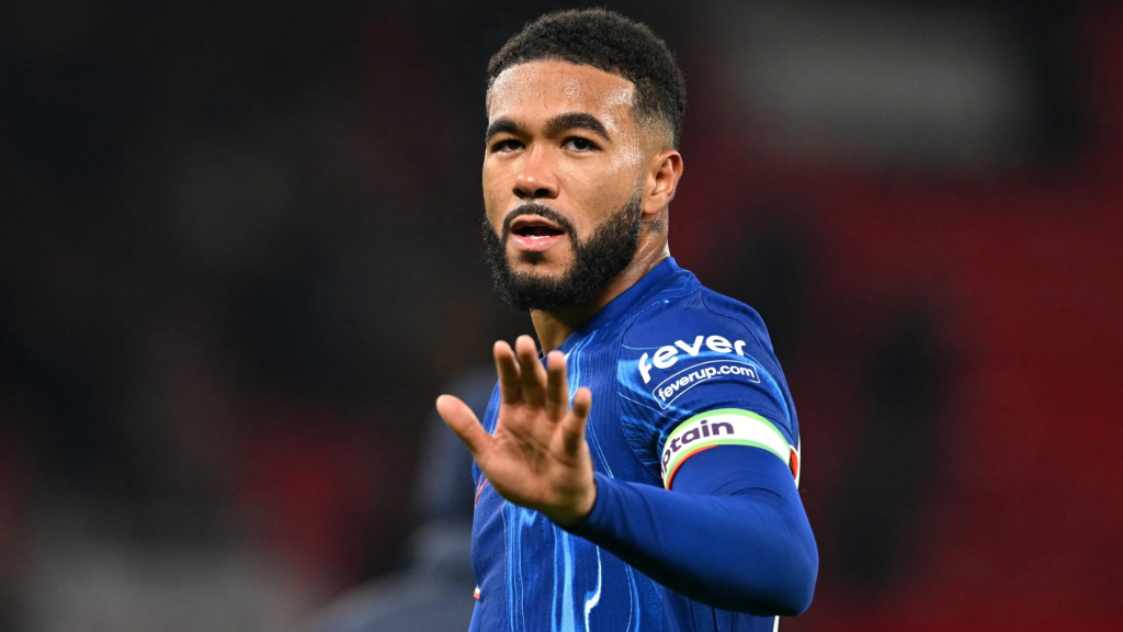 Играчот на Челси, Рис Џејмс