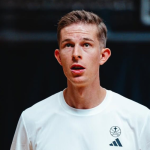 Џулиус Томас нов тренер на Париз