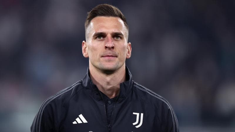 Само што се врати Милик пак се повреди