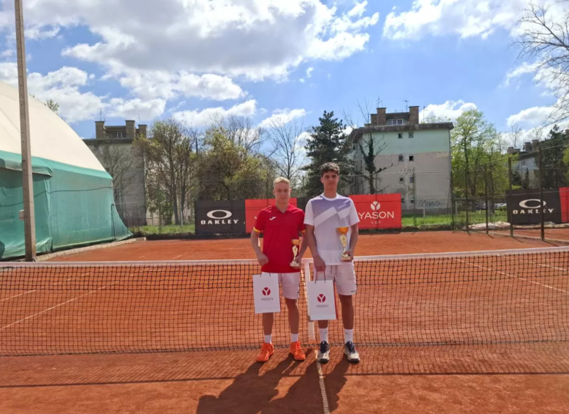 Алексовски поразен во финалето на турнир во Нови Сад