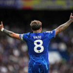 Енцо Фернандез и неговиот менаџер му се извинија на Челзи