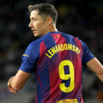 Барса се предомисли и сега му нуди нов договор на Левандовски