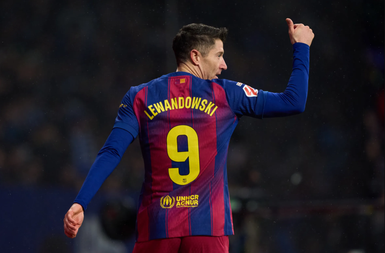 Два италијански гиганти преговараат со агентот на Левандовски