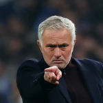 Реал размислува да го врати Мурињо на клупата