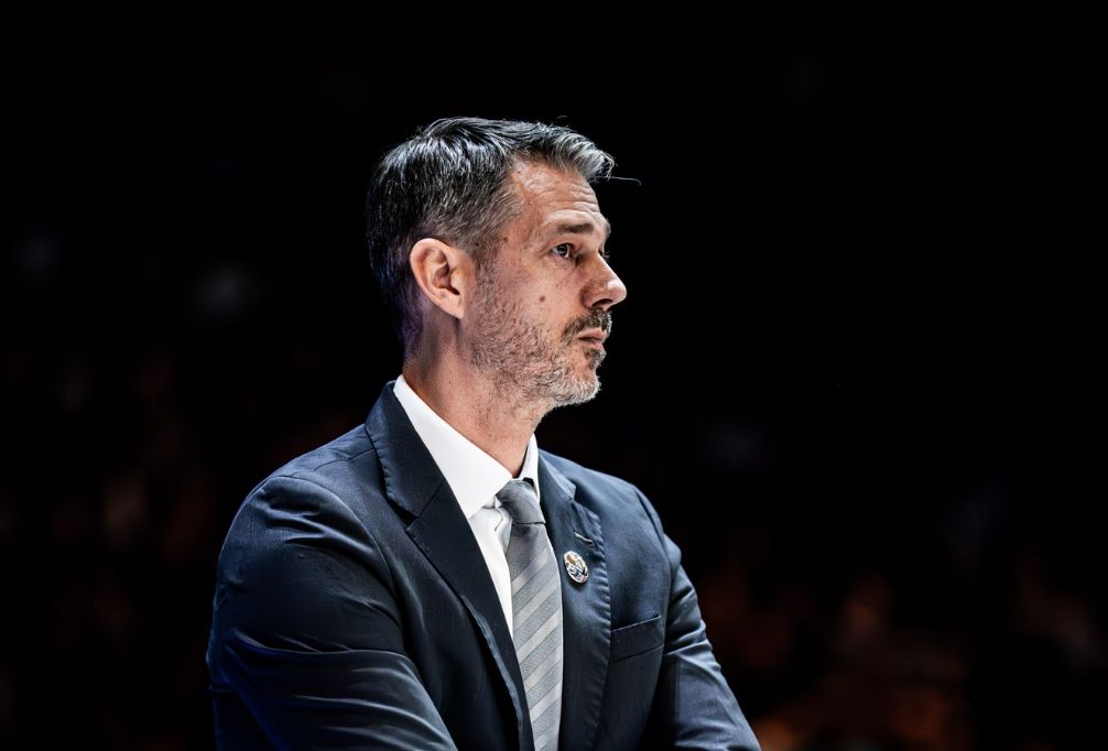 Дубаи го смени тренерот, Големац заработи отказ