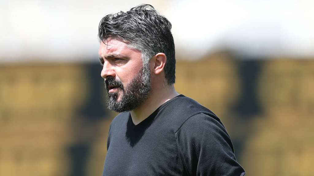 Џенаро Гатузо, замислен