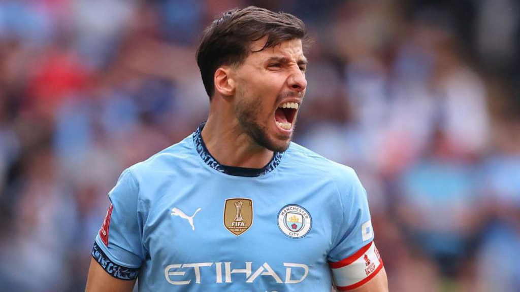 Играчот на Манчестер Сити, Рубен Дијаз, изнервиран