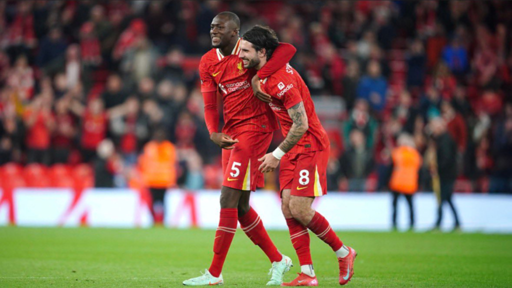 Играчите на Ливерпул, Конате и Собослај