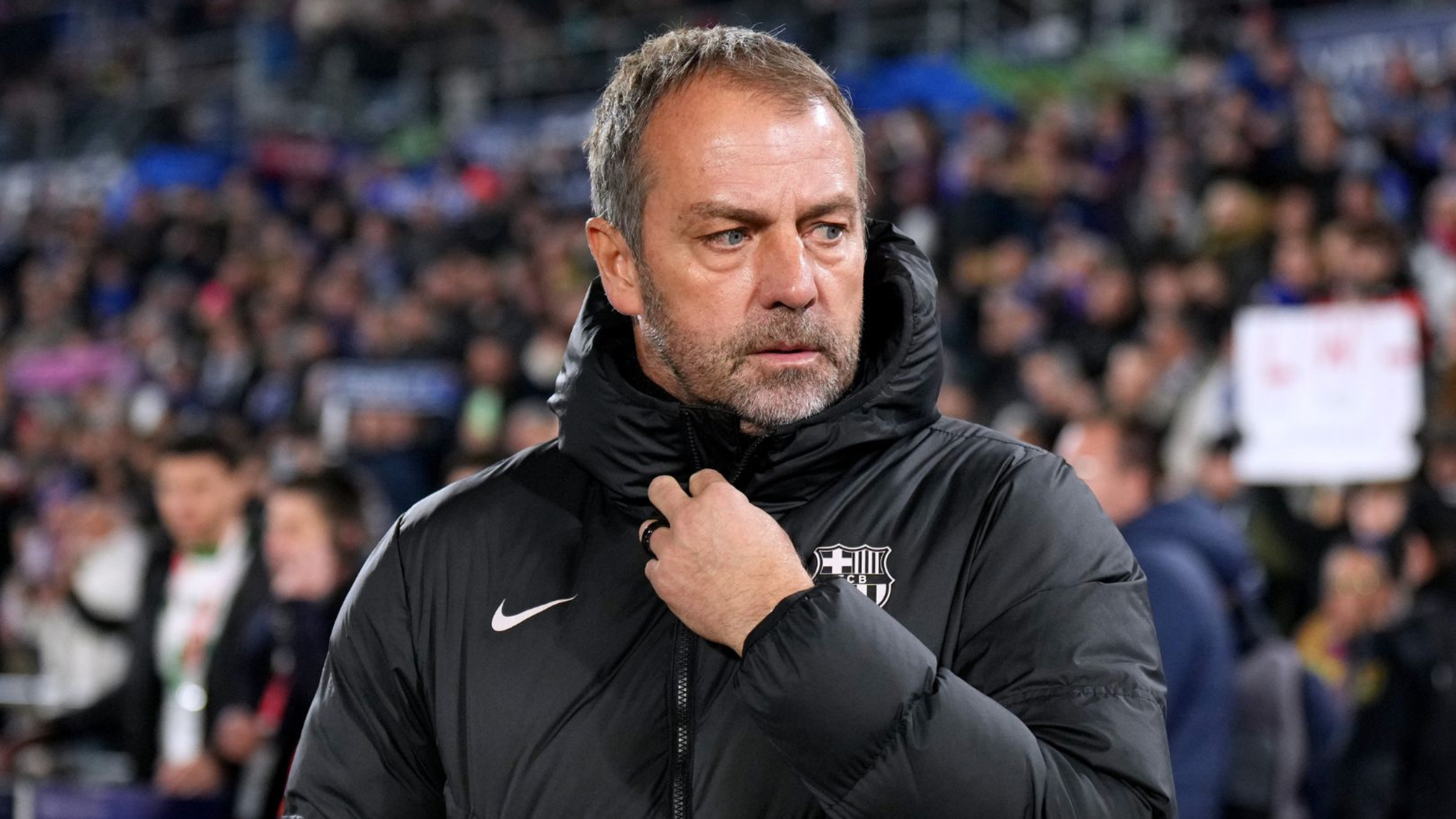 Менаџерот на Барселона, Ханси Флик, фокусиран