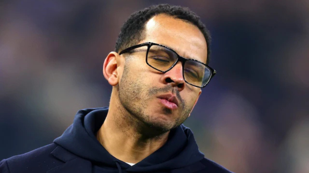 Менаџерот на Челси, Лиам Росениор, разочаран