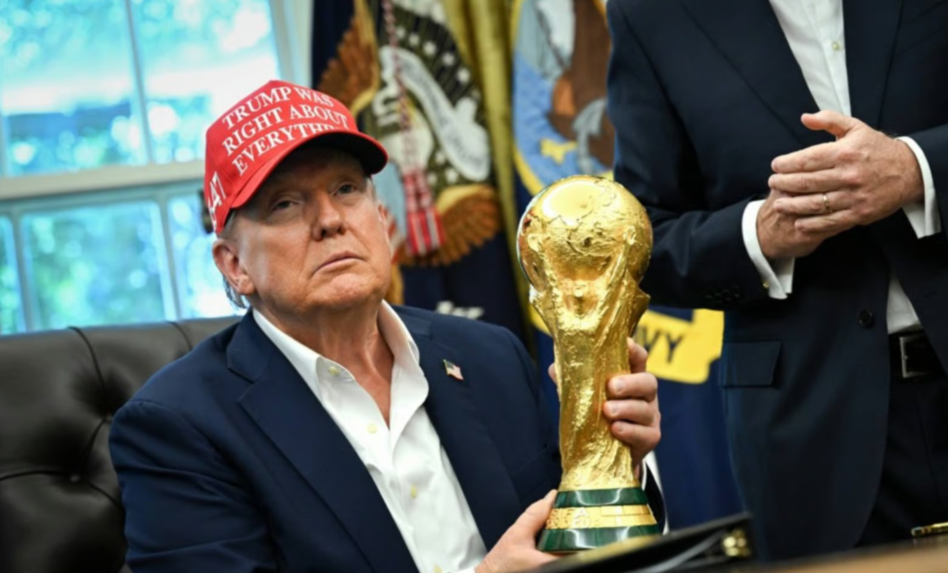 Трамп ќе го врачи мундијалскиот пехар по финалето