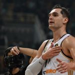 Реал го блокира трансферот на Хезоња во НБА лигата