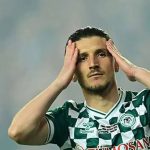 Барди казнет два меча по црвениот картон против Коџаелиспор