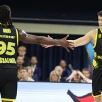 Димитријевиќ одличен во новата победа на Арис во Еврокупот
